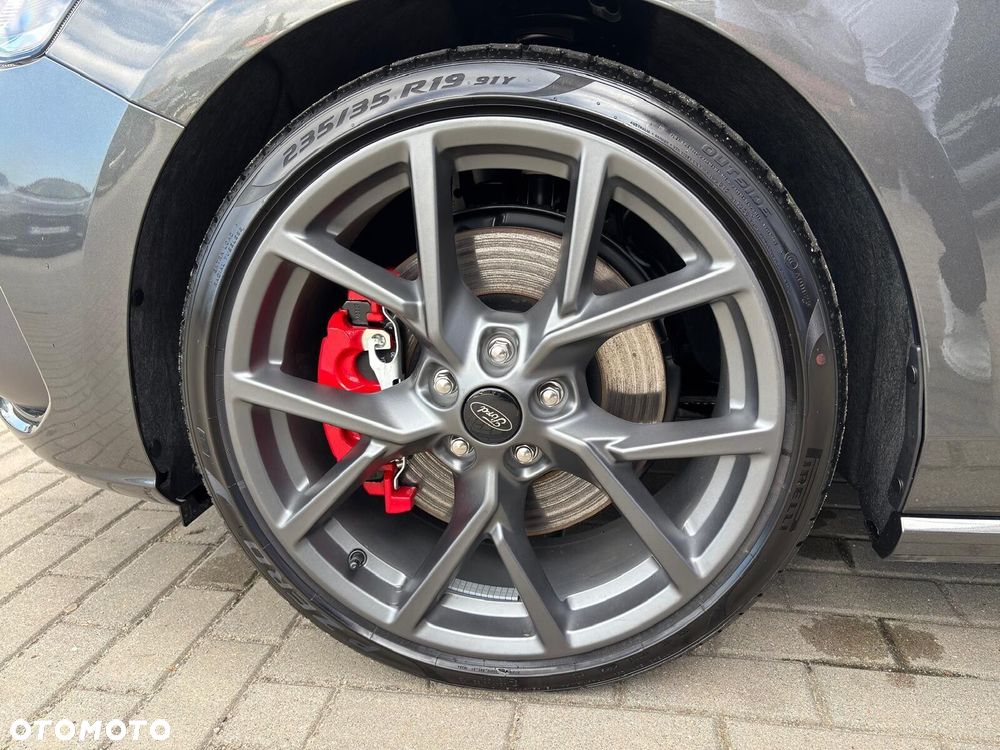 Ford Focus - 12