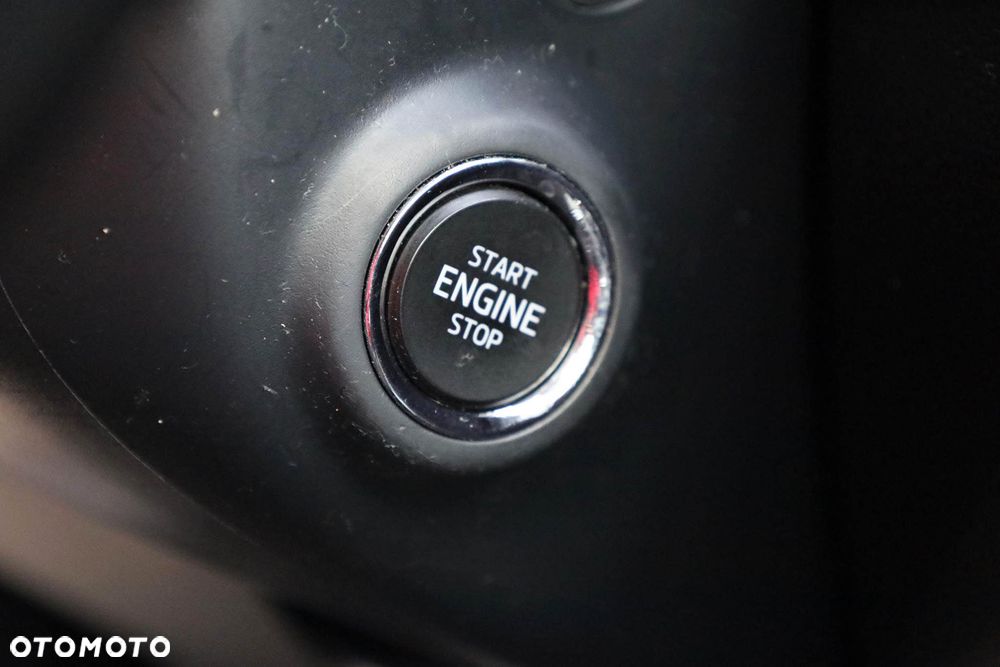 Skoda Superb 2.0 TDI SCR Active DSG - 30