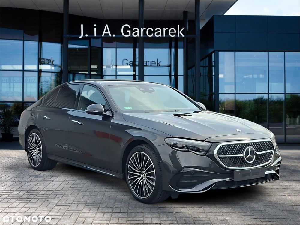 Mercedes-Benz Klasa E - 8