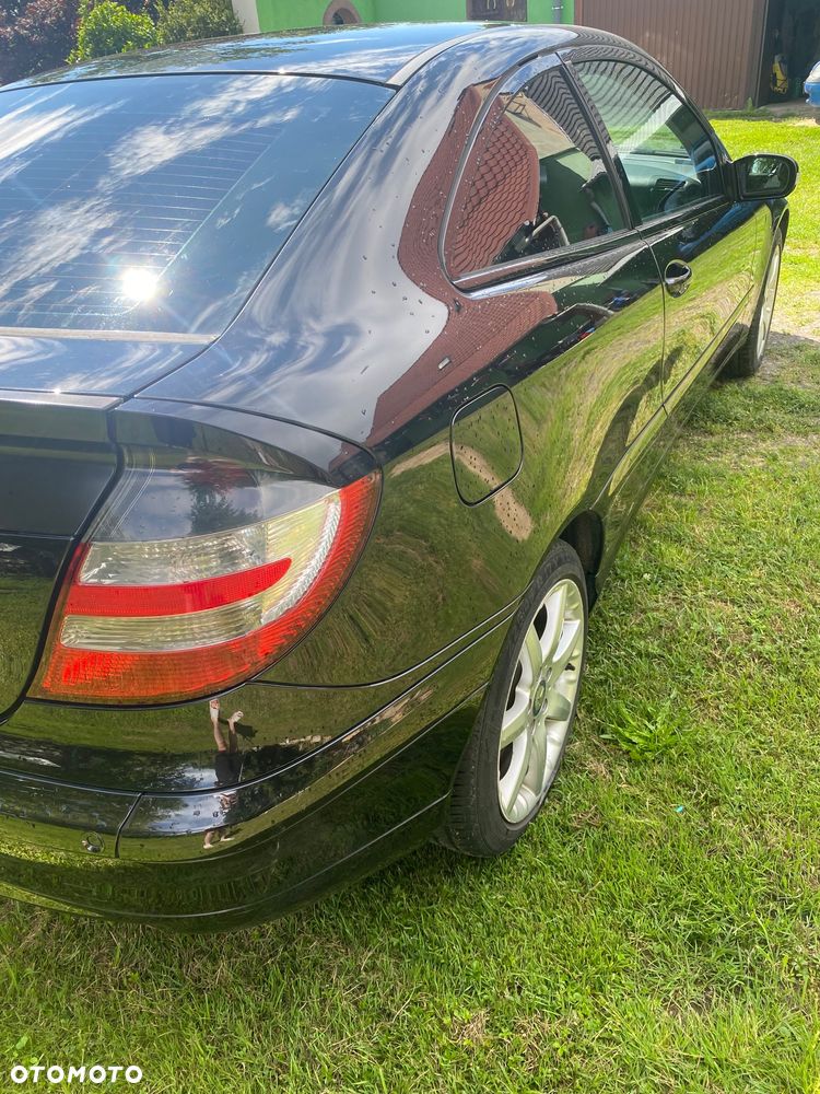 Mercedes-Benz Klasa C 200 CDI DPF - 4