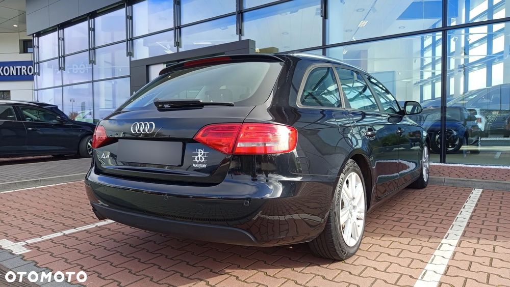 Audi A4 Avant 1.8 TFSI - 11