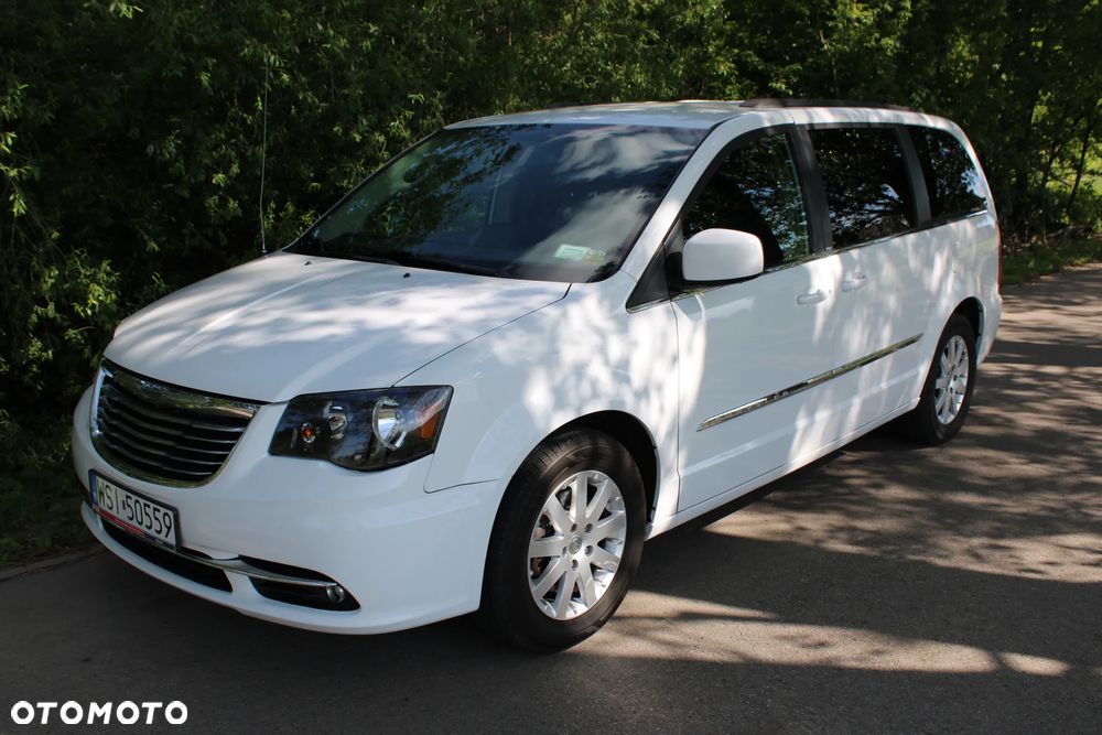 Chrysler Town & Country 3.6 Touring - 1