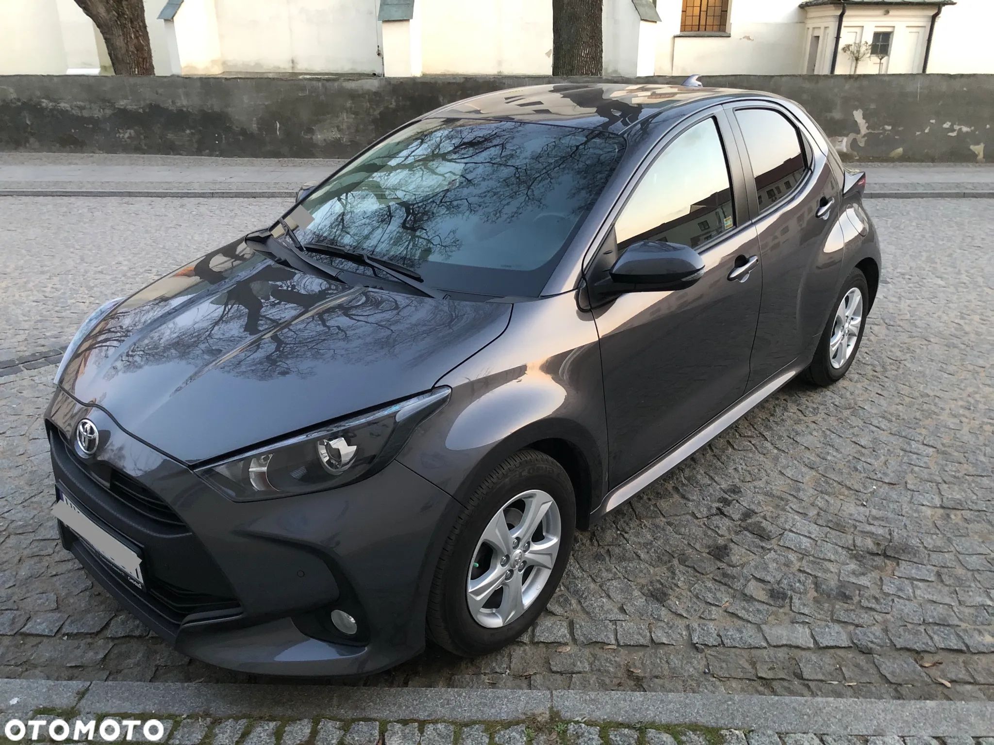 Toyota Yaris 1.5 Comfort CVT - 1