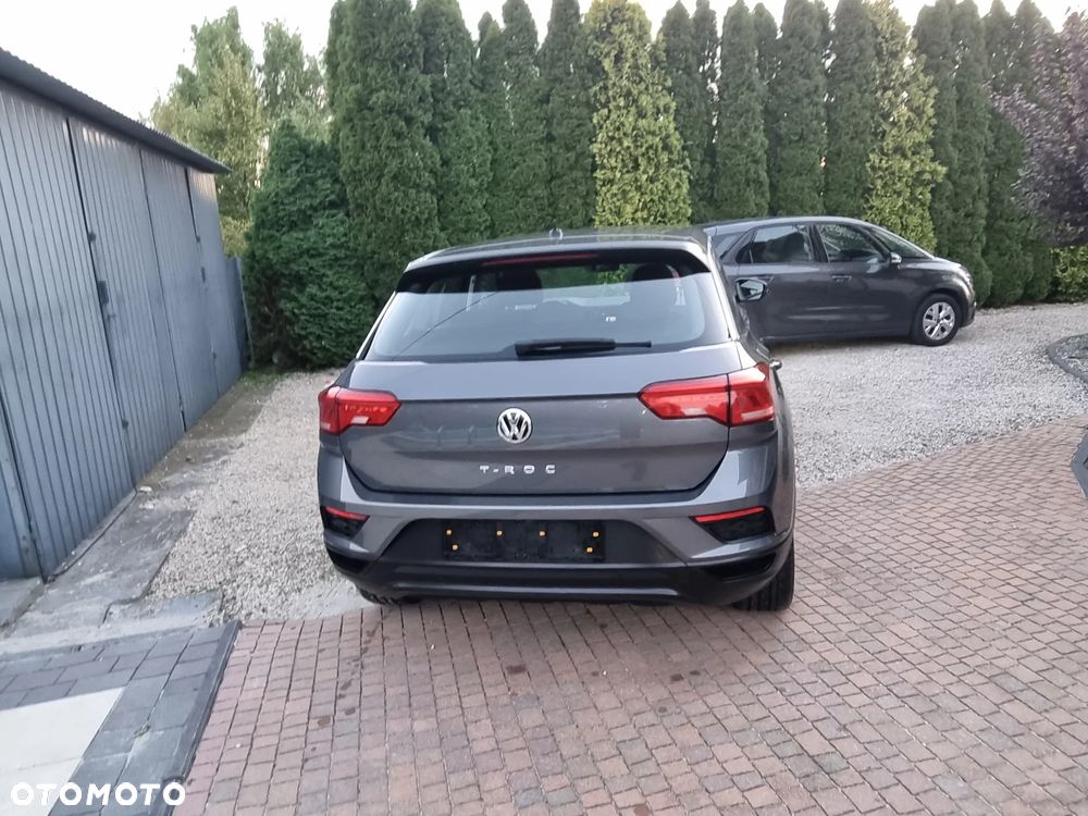 Volkswagen T-Roc - 26