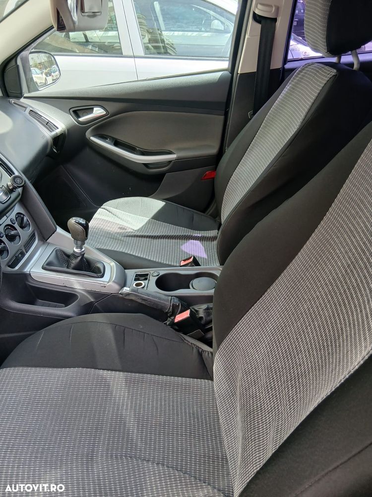Ford Focus - 2