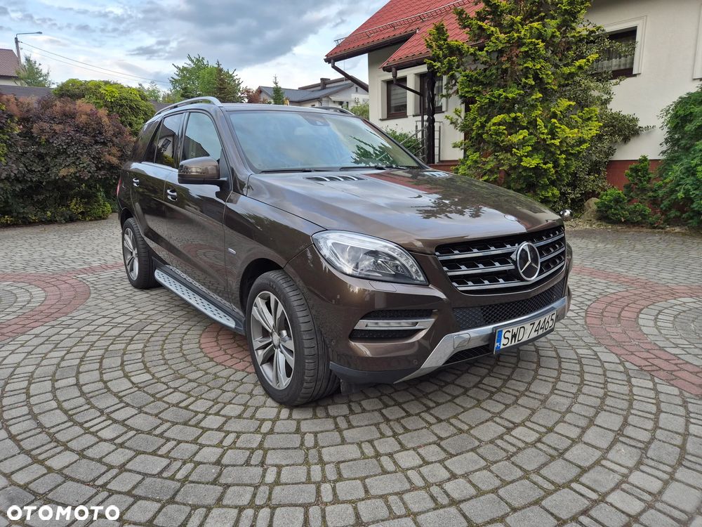 Mercedes-Benz ML - 4