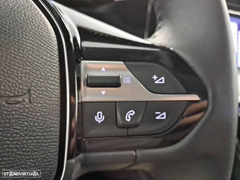 Peugeot 308 SW 1.2 Hybrid Allure e-DCS6 - 17