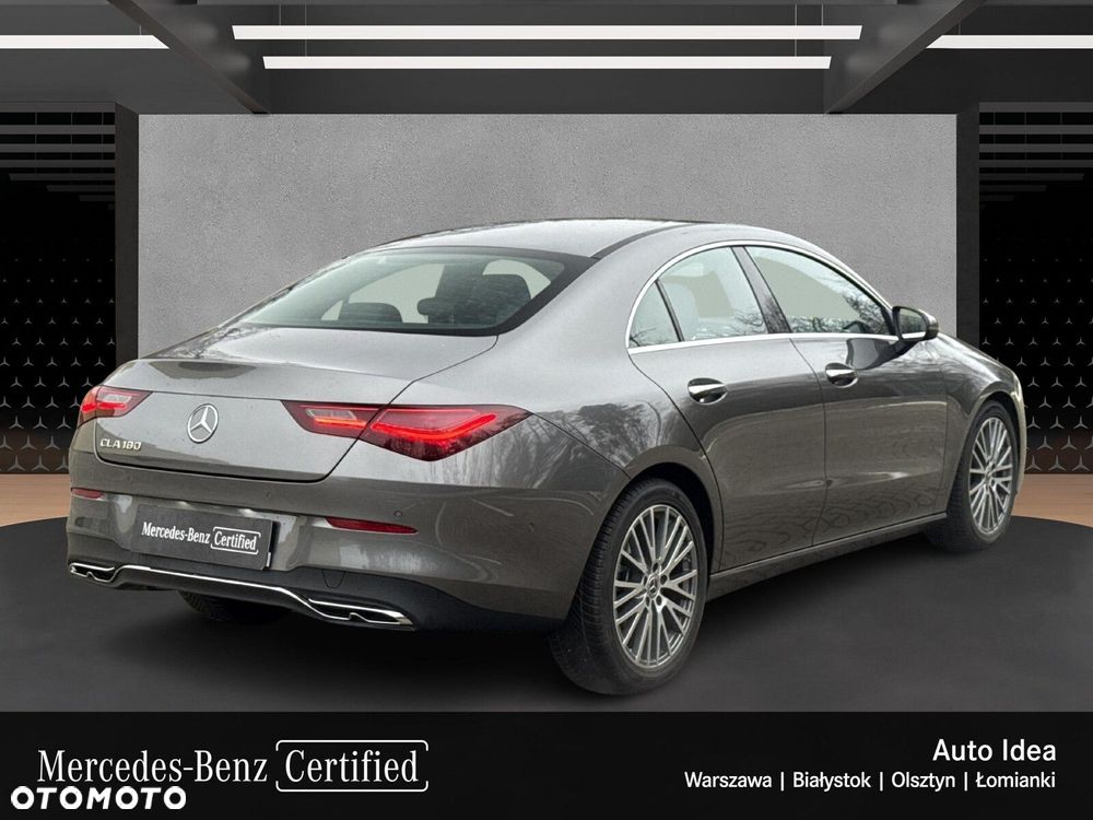 Mercedes-Benz CLA 180 Progressive 7G-DCT - 5