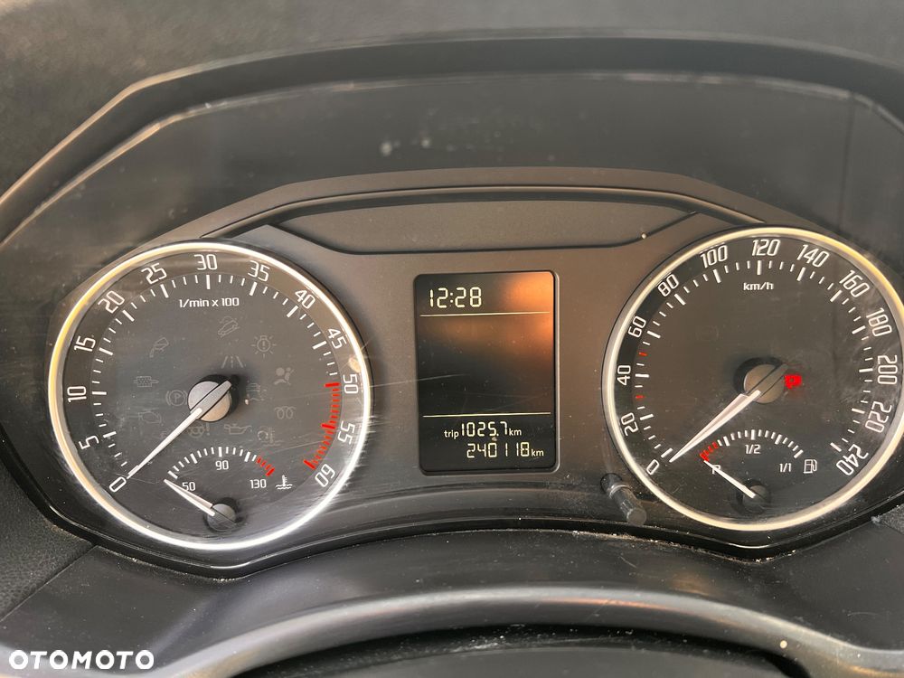 Skoda Octavia 1.6 TDI Ambition - 10