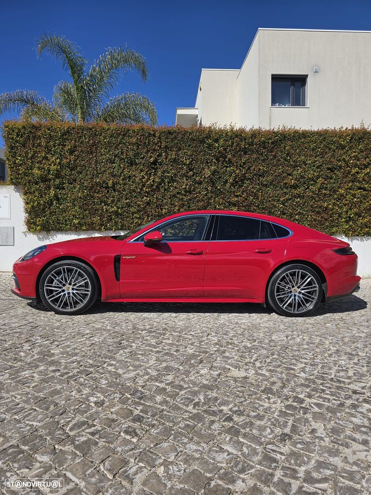 Porsche Panamera 4 E-Hybrid - 13