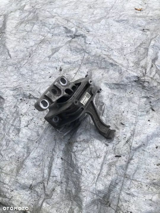 PODUSZKA LAPA GOLF VII OCtavia iii 5q0199262bh oem - 1