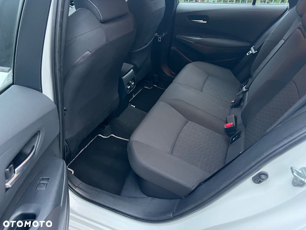 Toyota Corolla 1.8 Hybrid GPF Comfort - 18