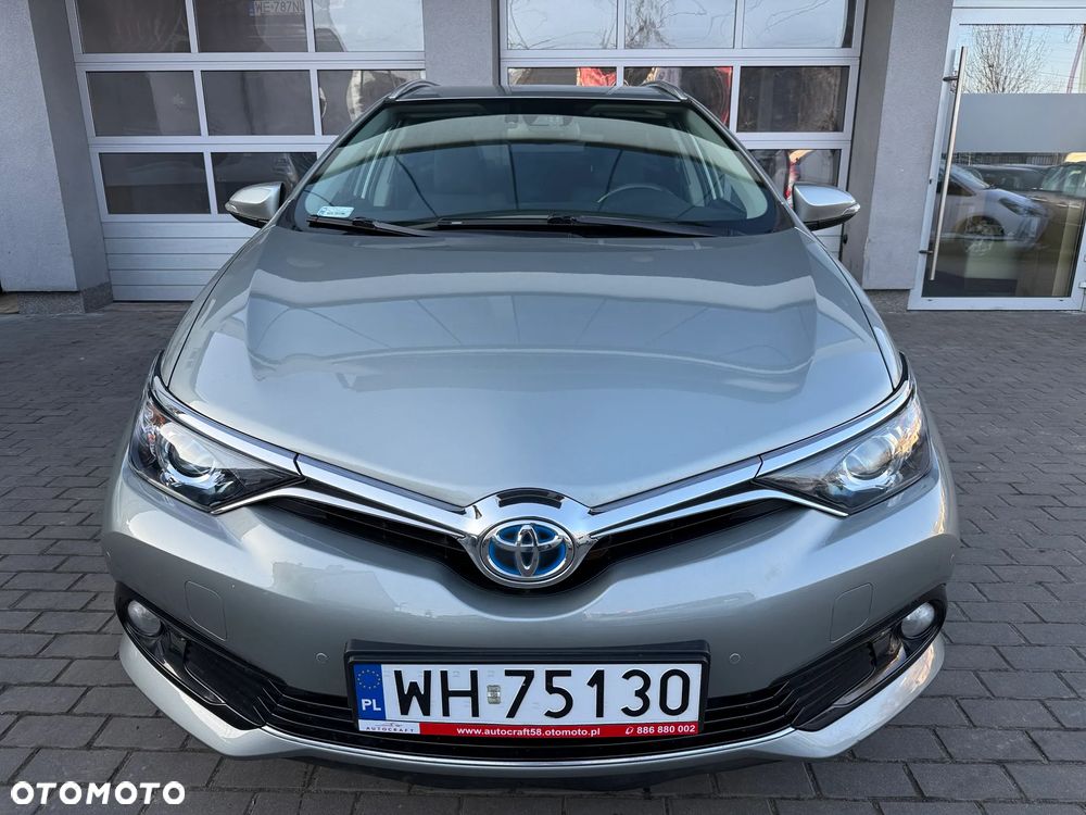 Toyota Auris Hybrid 135 Comfort - 2