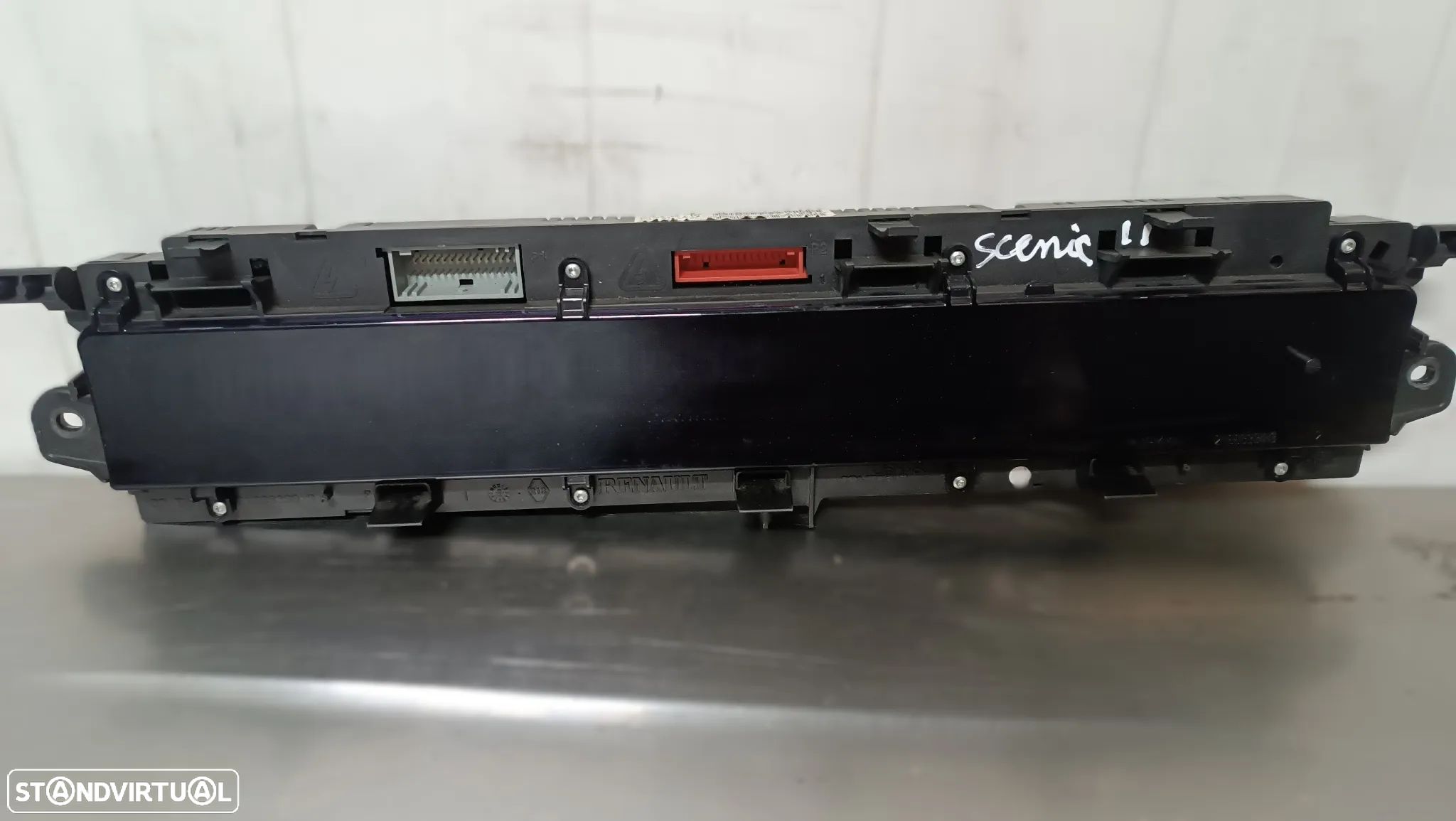 QUADRANTE / PAINEL DE INSTRUMENTOS RENAULT SCENIC II REF P8200704463A 8200704463 - 1