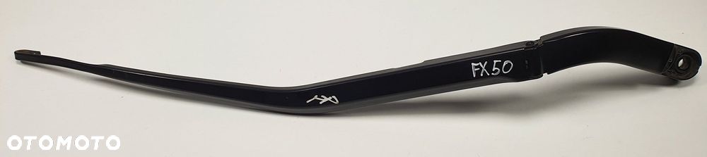 RAMIE WYCIERACZKI PRAWE INFINITI FX50 EUROPA - 1