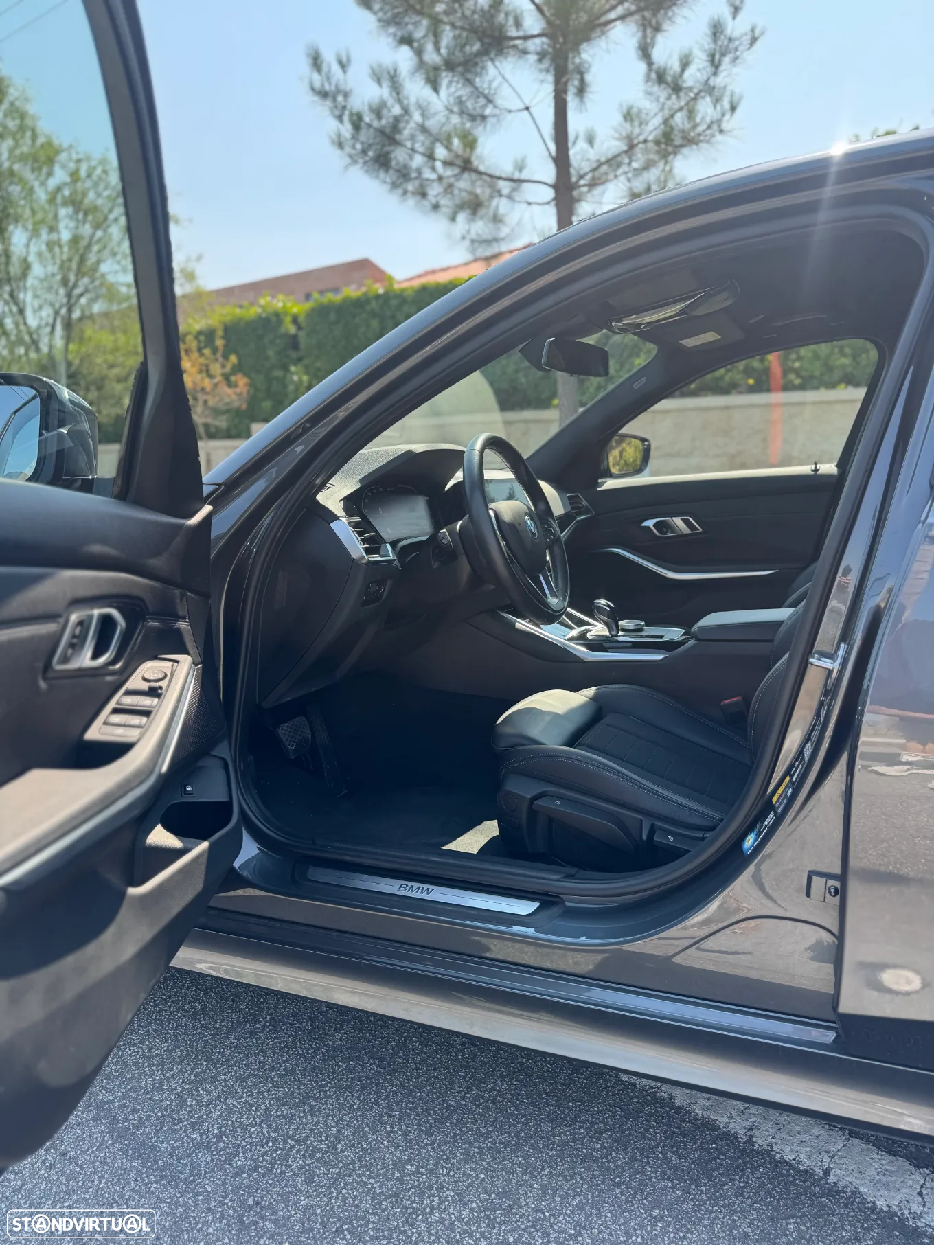 BMW 320 e Touring Corporate Edition Auto - 13