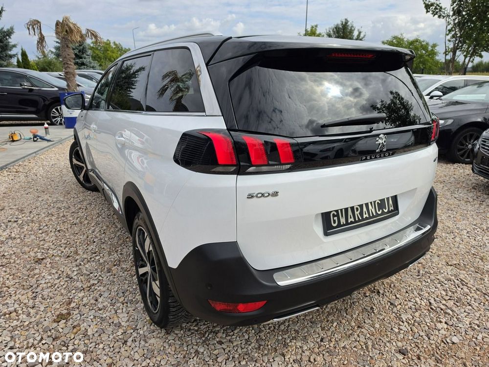 Peugeot 5008 - 6