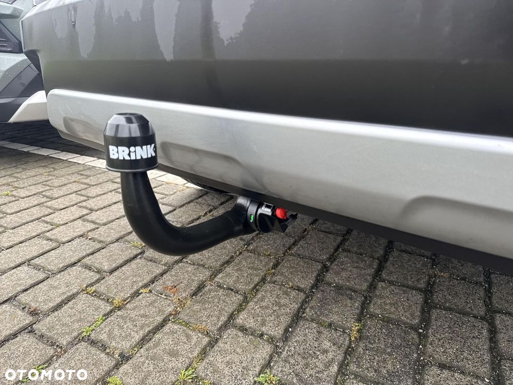 Toyota Corolla Cross 2.0 Hybrid Executive AWD - 11