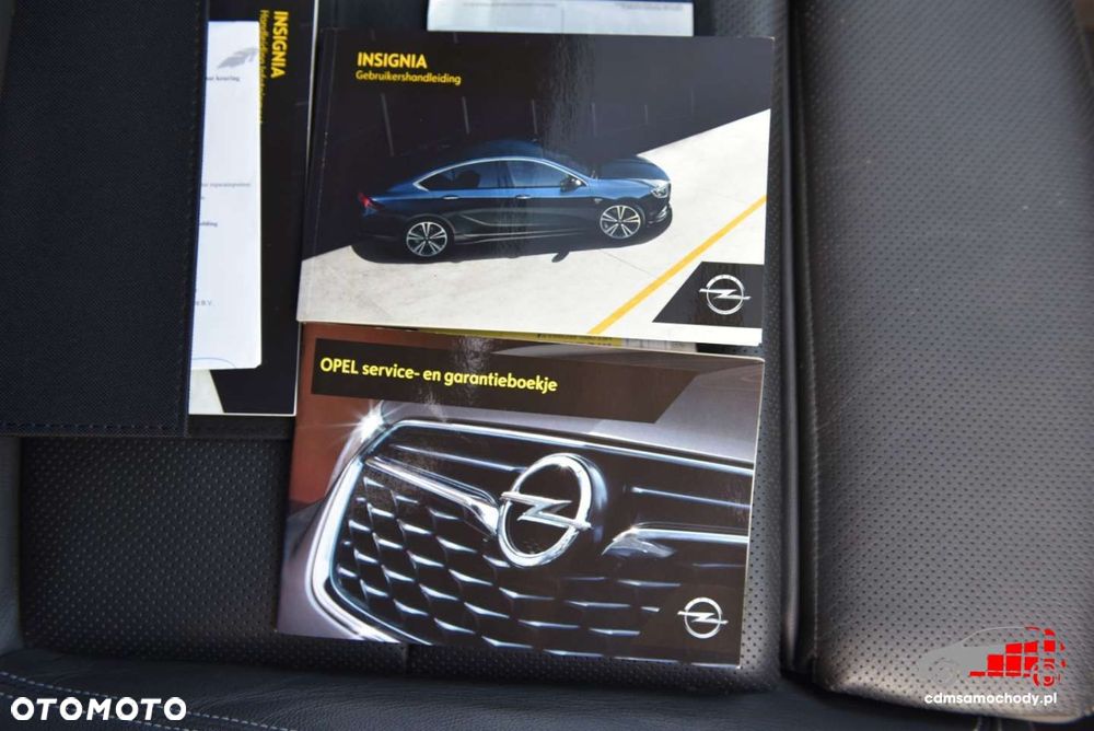 Opel Insignia - 32