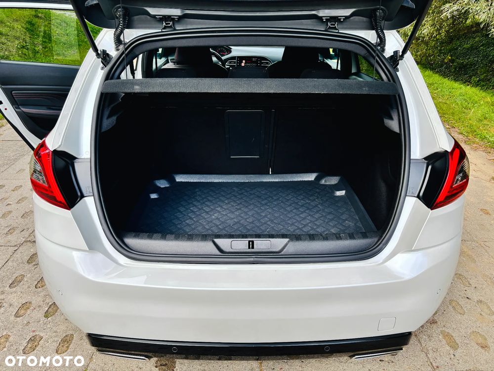 Peugeot 308 - 15
