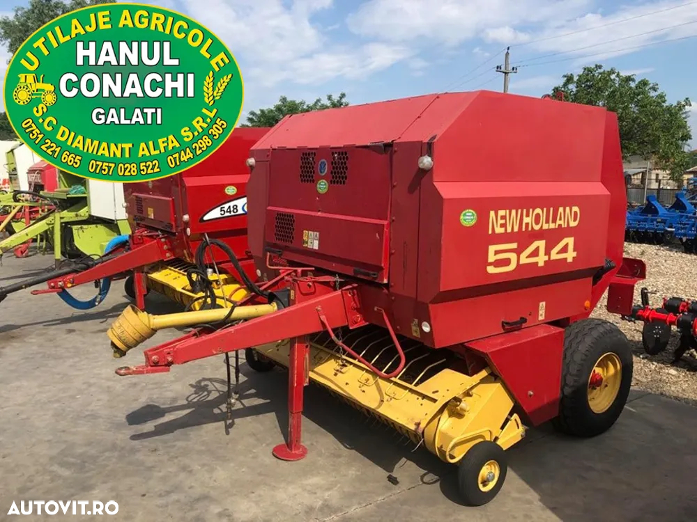 New Holland 544 - presa baloti rotunzi 120x120 / 60CP - 2