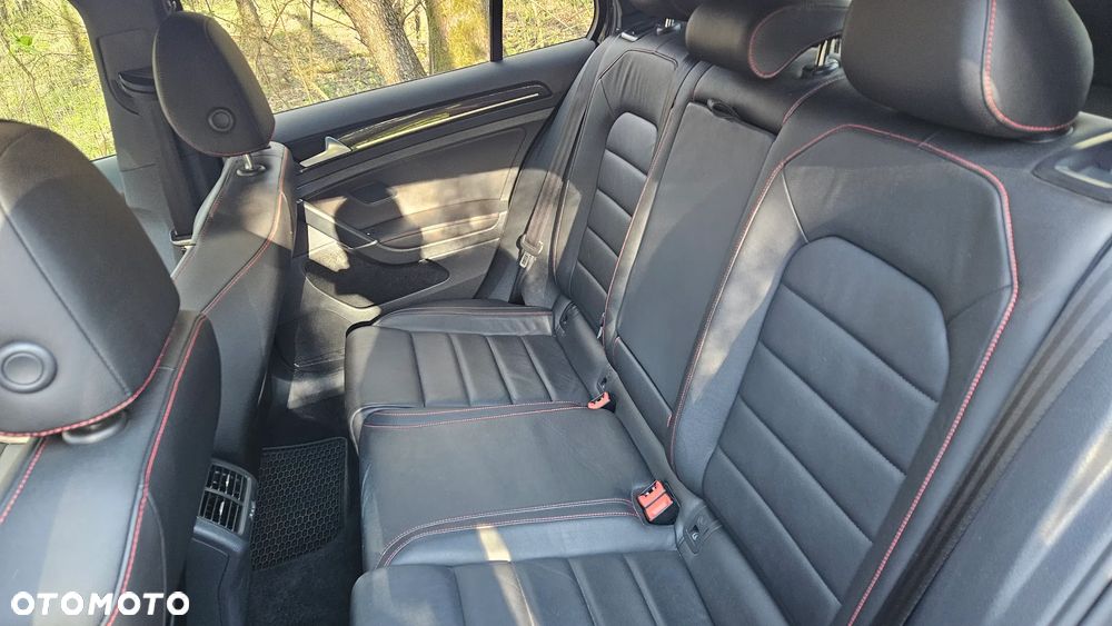 Volkswagen Golf 2.0 TSI BMT GTI DSG - 9