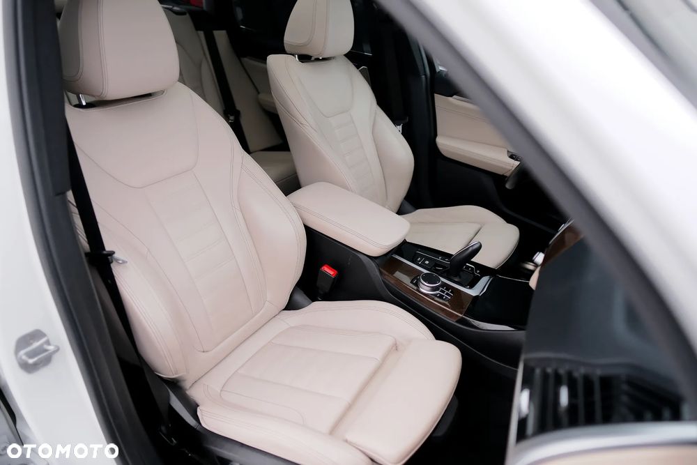 BMW X3 xDrive30i xLine - 19