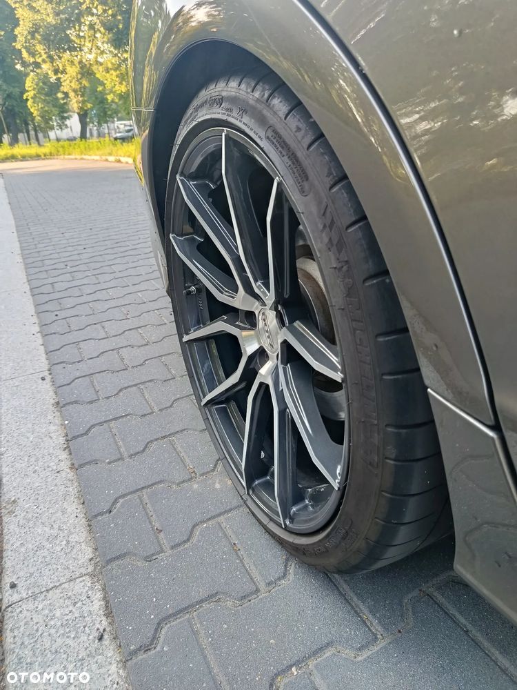 Mercedes-Benz CLS 500 4Matic 7G-TRONIC - 16