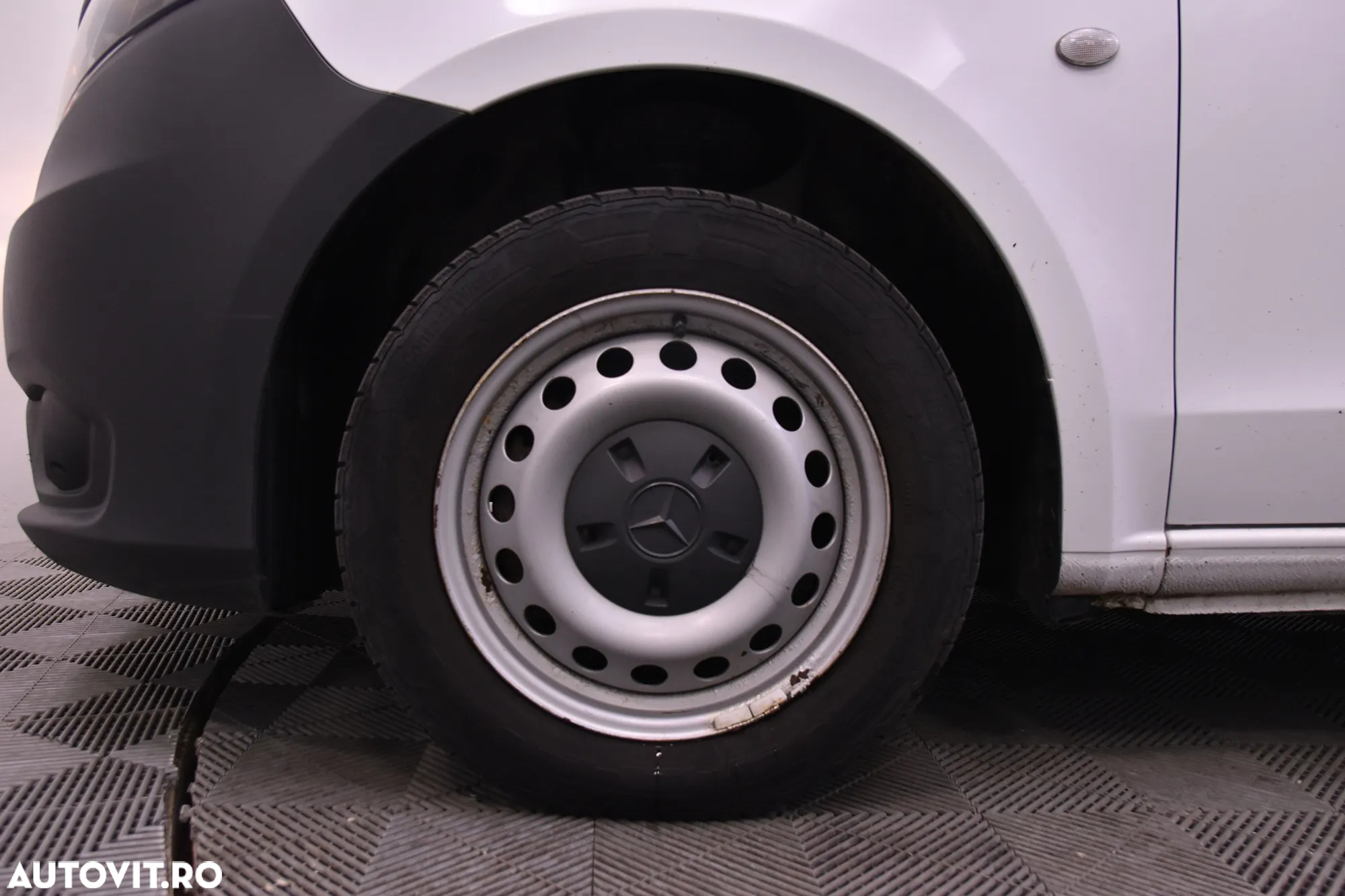 Mercedes-Benz Vito - 12