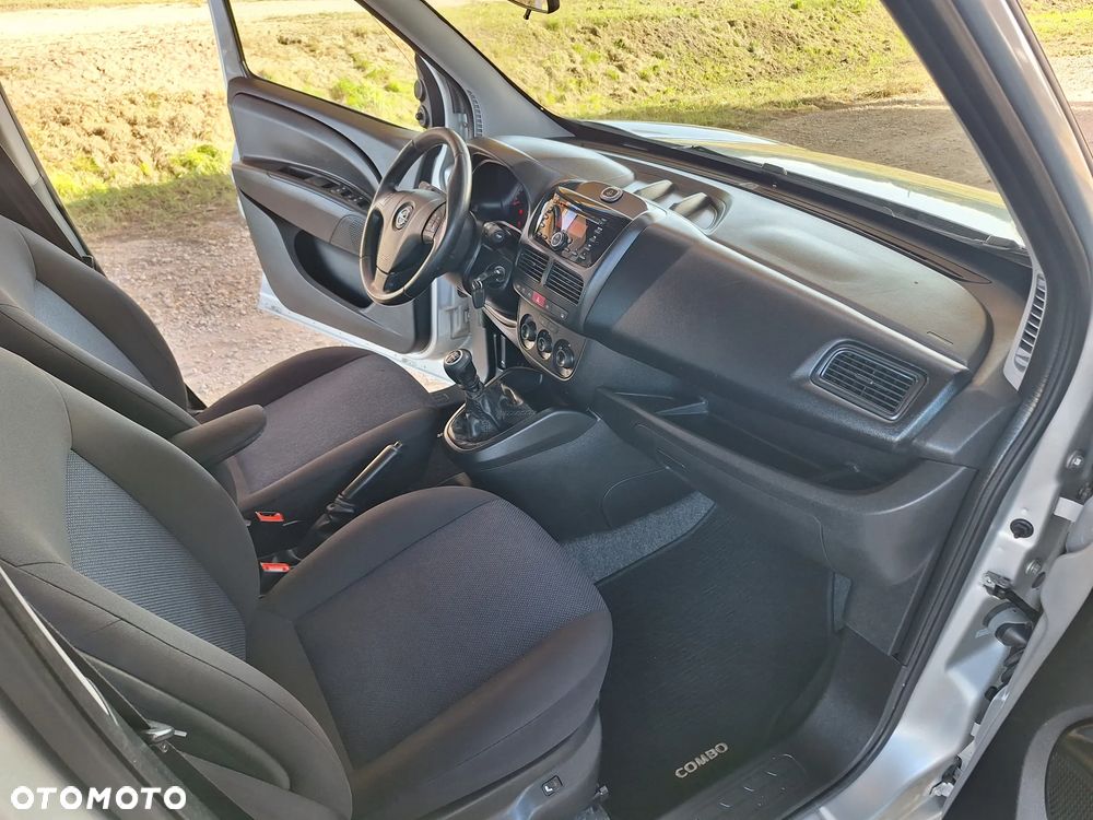 Opel Combo - 6