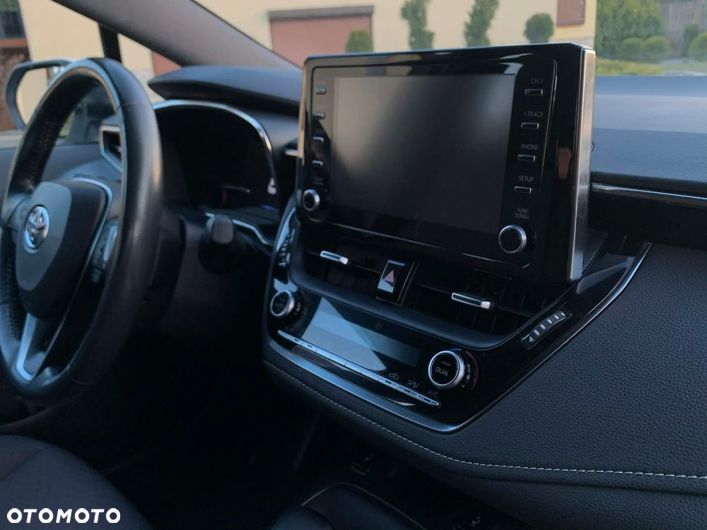 Toyota Corolla 1.8 Hybrid Comfort - 12