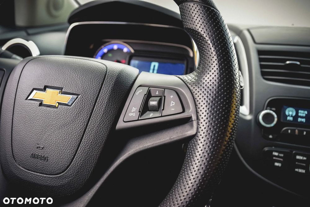 Chevrolet Trax 1.7 D LTZ - 34