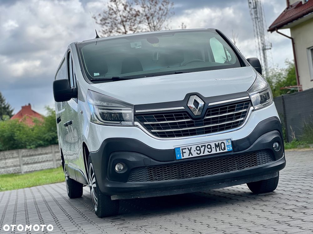 Renault Trafic - 2