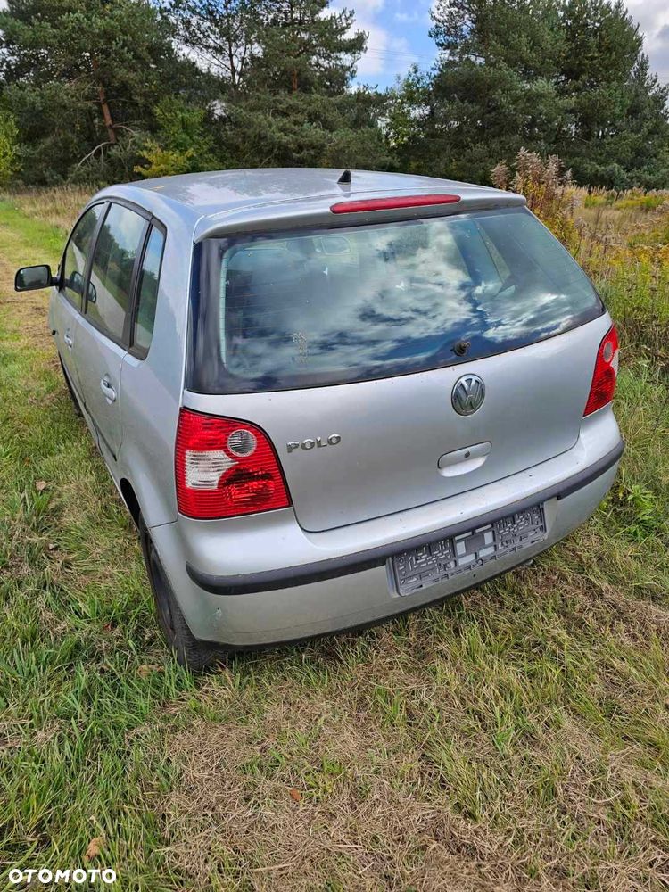Volkswagen Polo - 1