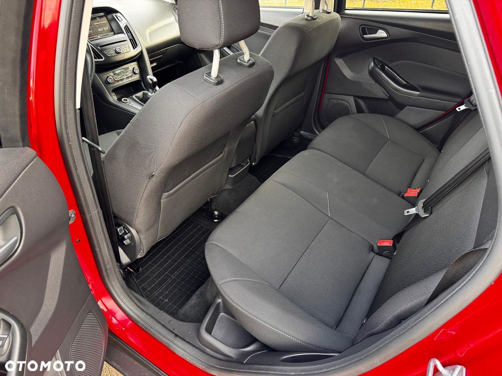 Ford Focus 1.0 EcoBoost Gold X (Edition) - 25