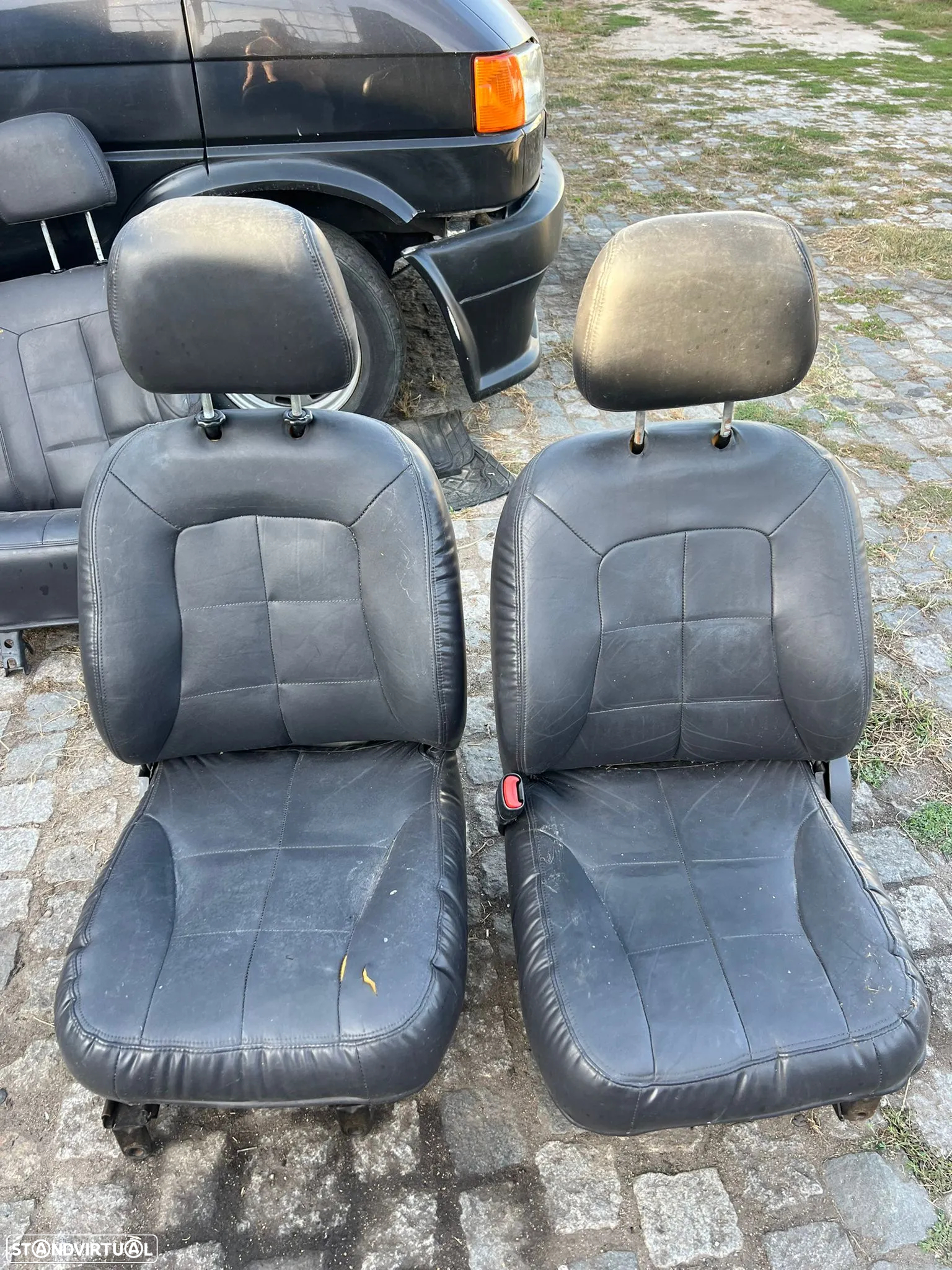 Conjunto de Bancos Jeep WJ 1999-2005 - 2