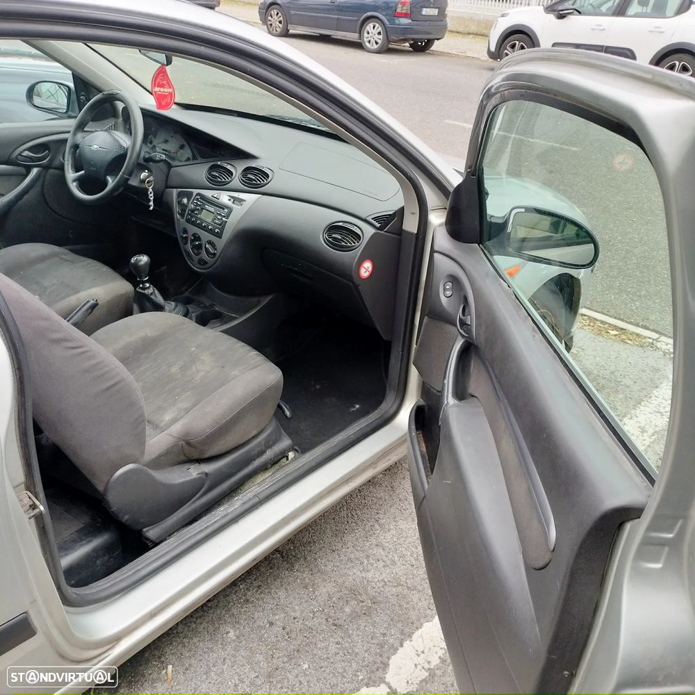 Ford Focus - 1