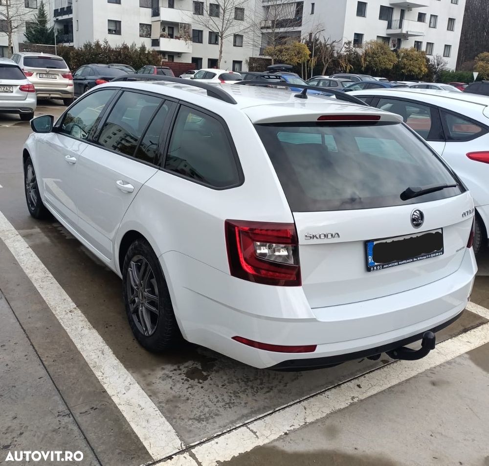 Skoda Octavia 2.0 TSI DSG Style - 2
