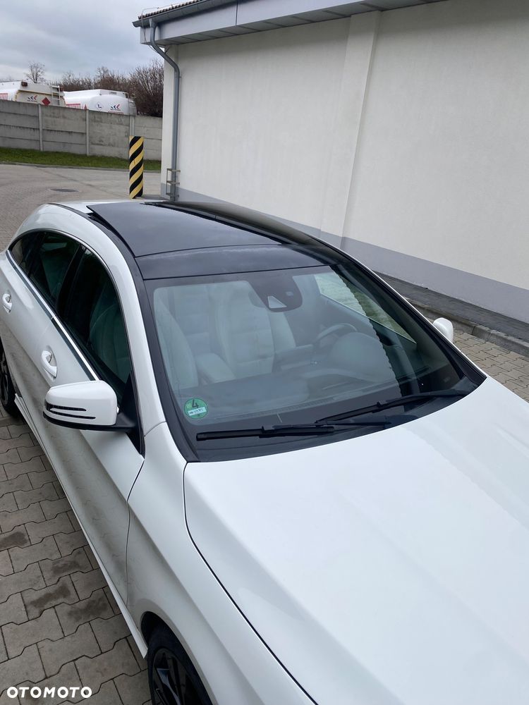 Mercedes-Benz CLA 180 7G-DCT - 4