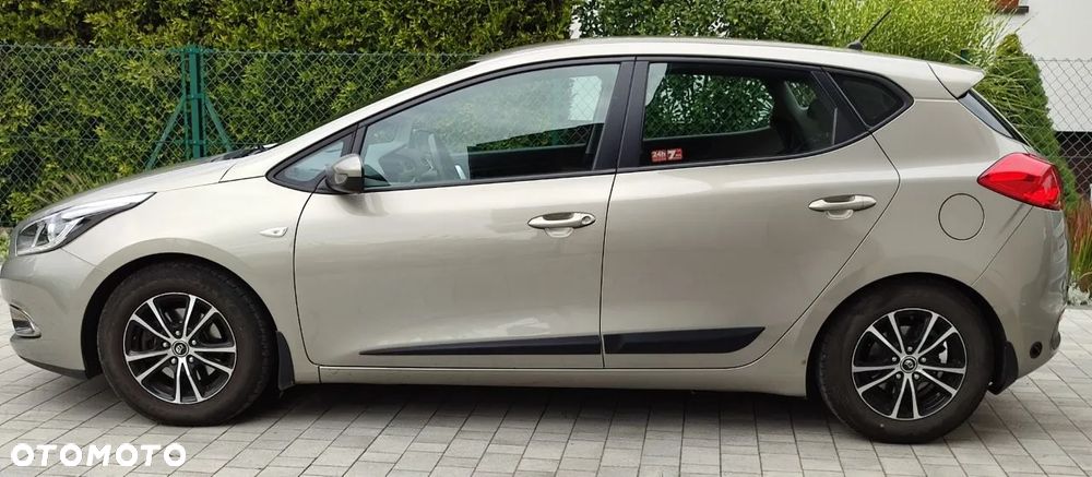 Kia Ceed Cee'd 1.4 S - 6
