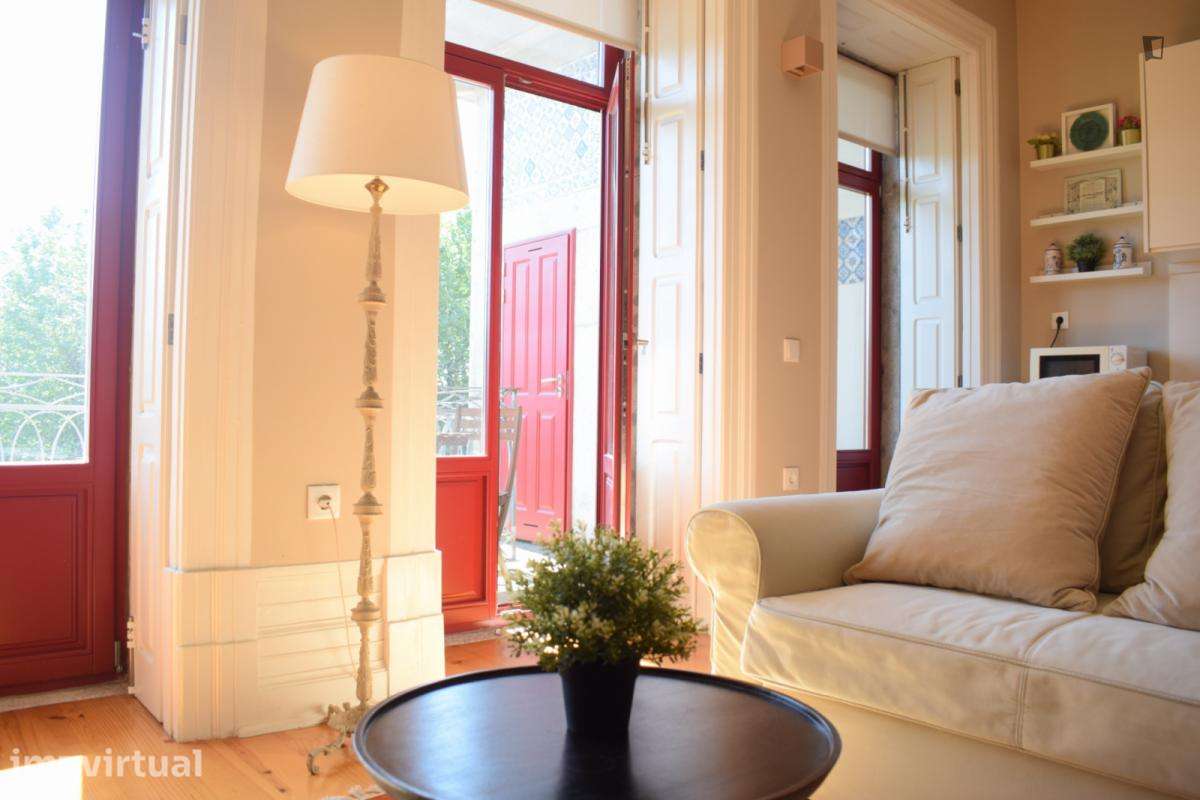 Apartamento com 1 quartos - localizado em Cedofeita Porto - Grande imagem: 3/25