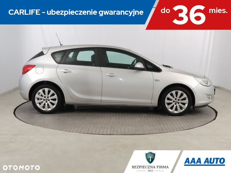 Opel Astra - 7