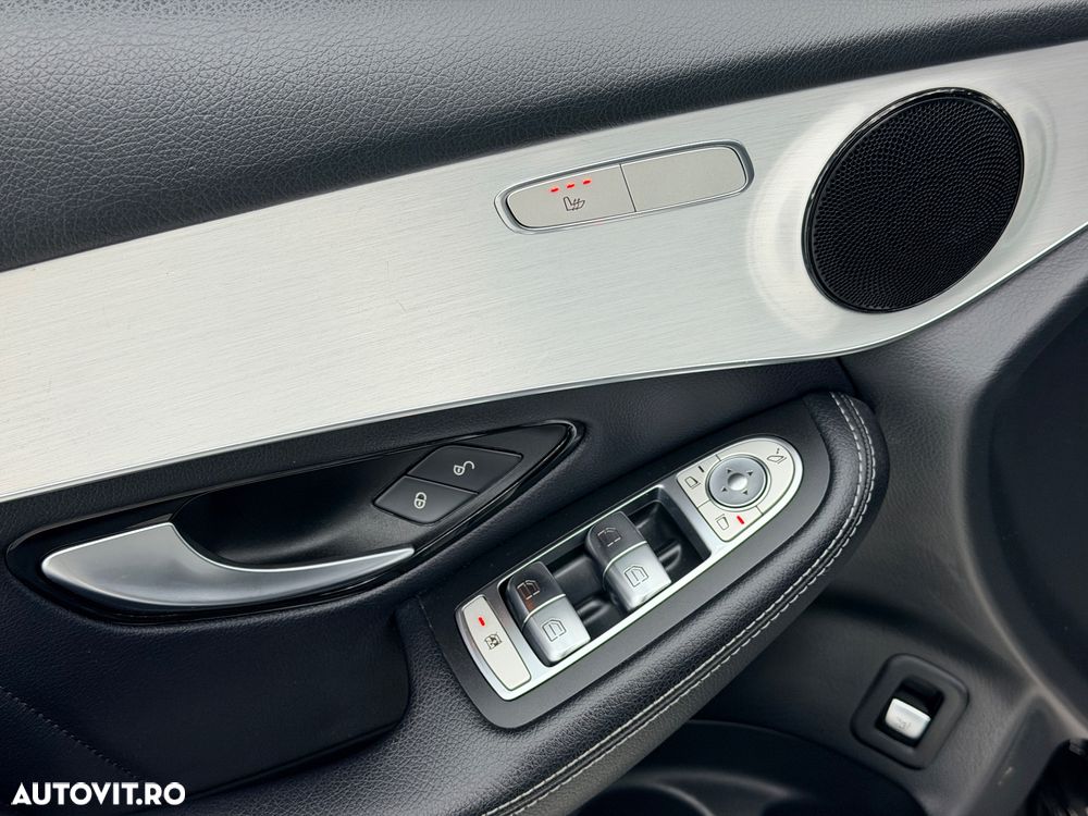 Mercedes-Benz GLC 250 4Matic 9G-TRONIC AMG Line - 10