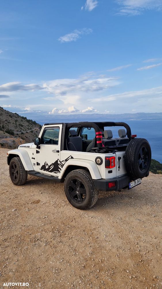 Jeep Wrangler - 3