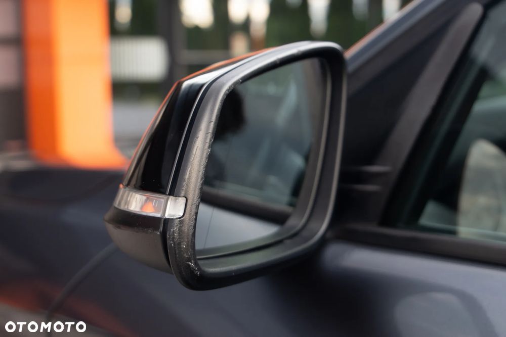 BMW Seria 1 - 20
