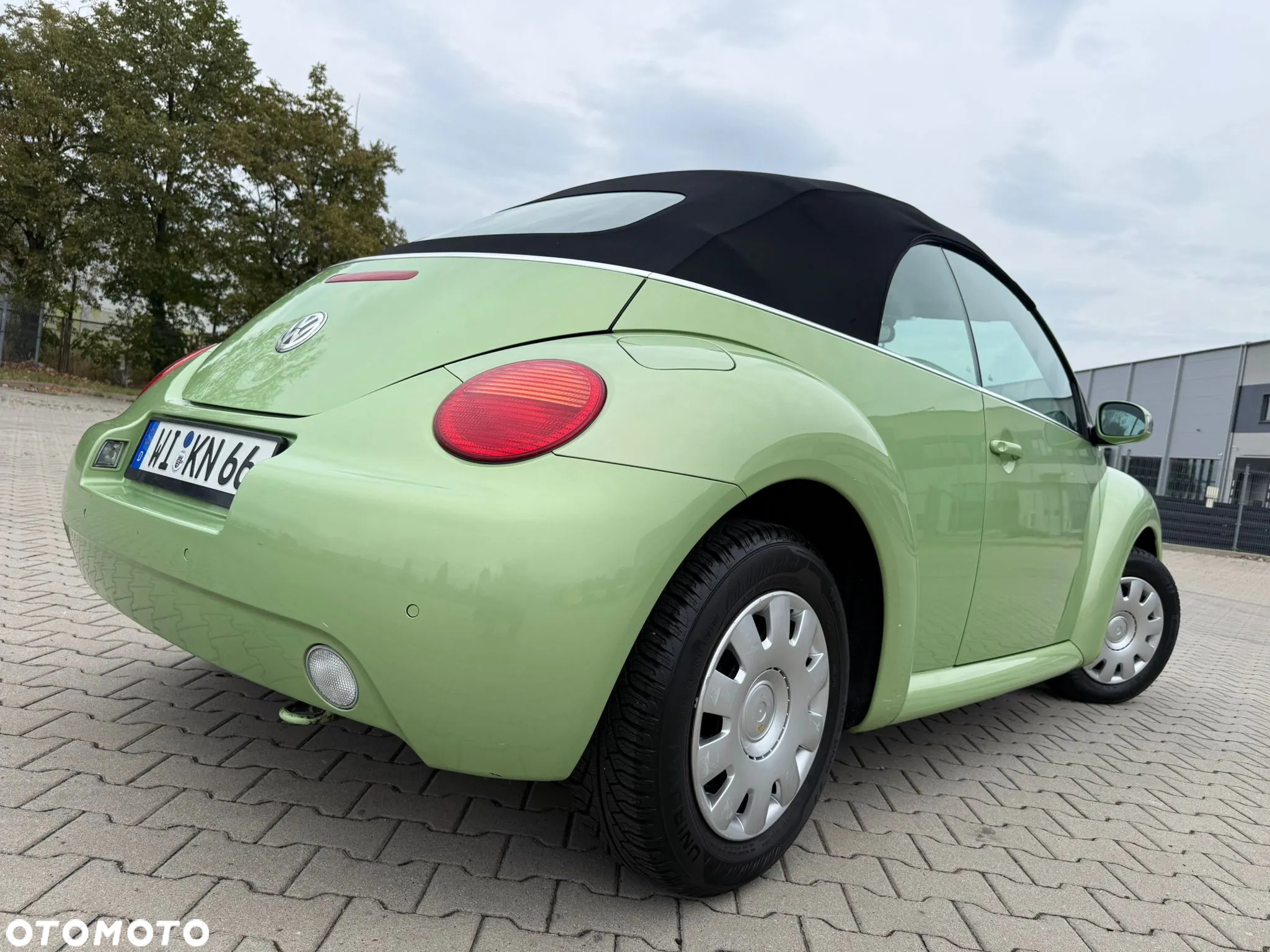 Volkswagen New Beetle Cabriolet 2.0 United - 2