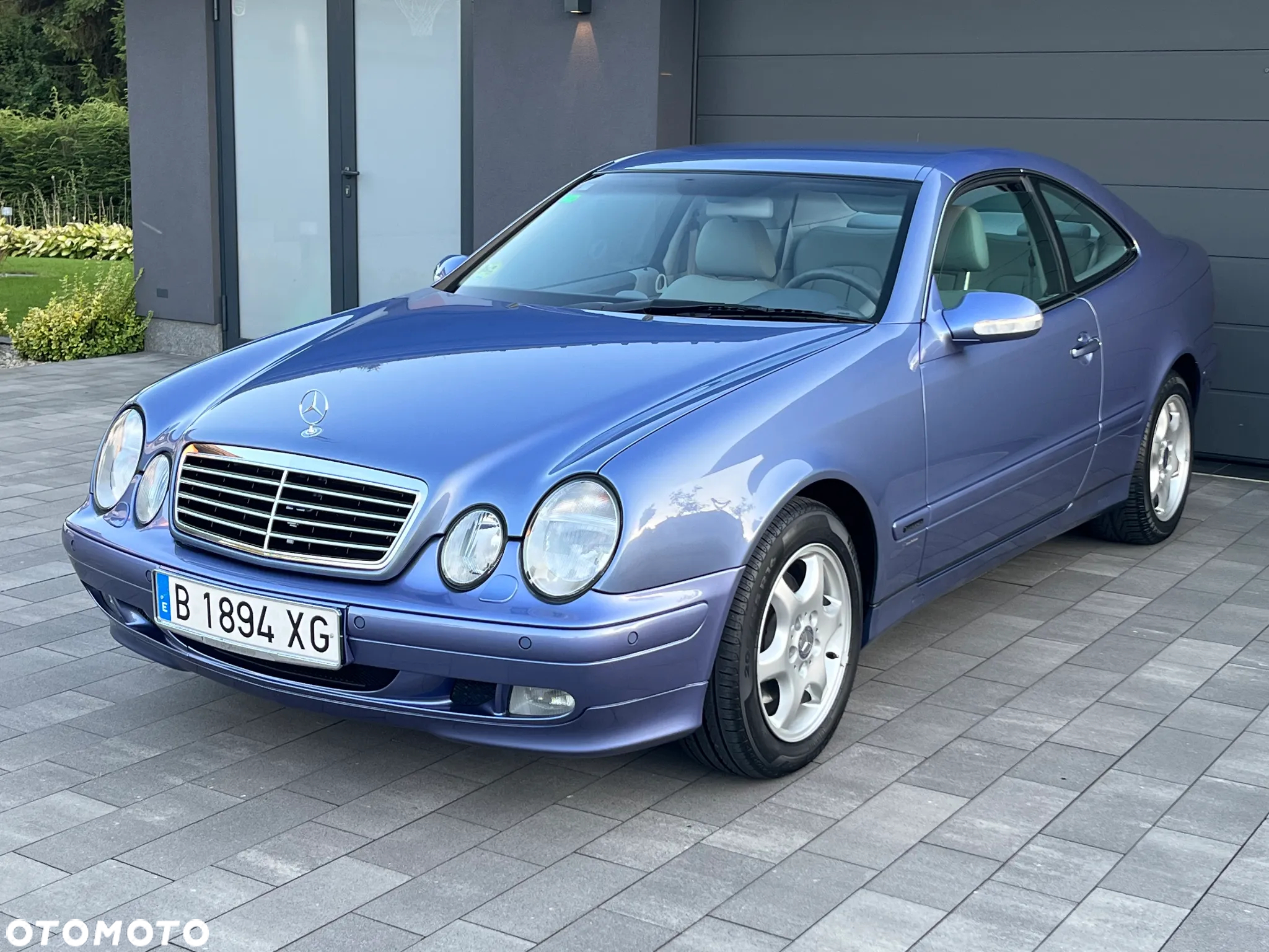 Mercedes-Benz CLK 320 Elegance - 2
