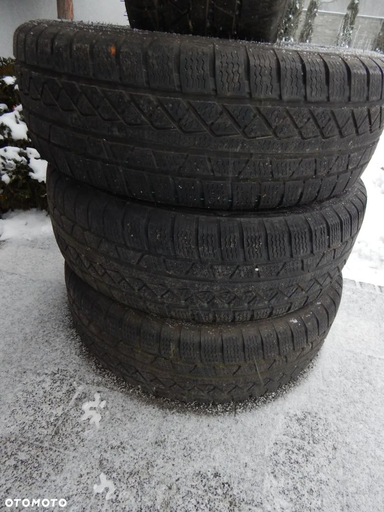Opona 4x opony 16 R16 215 / 70 Petlas Explero Winter W671 komplet Łuków części - 8
