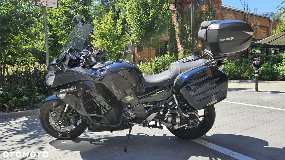 Kawasaki GTR - 5