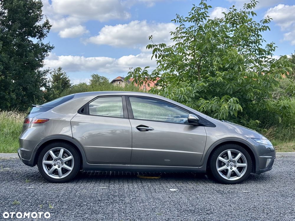 Honda Civic 1.8i-VTEC Sport - 6